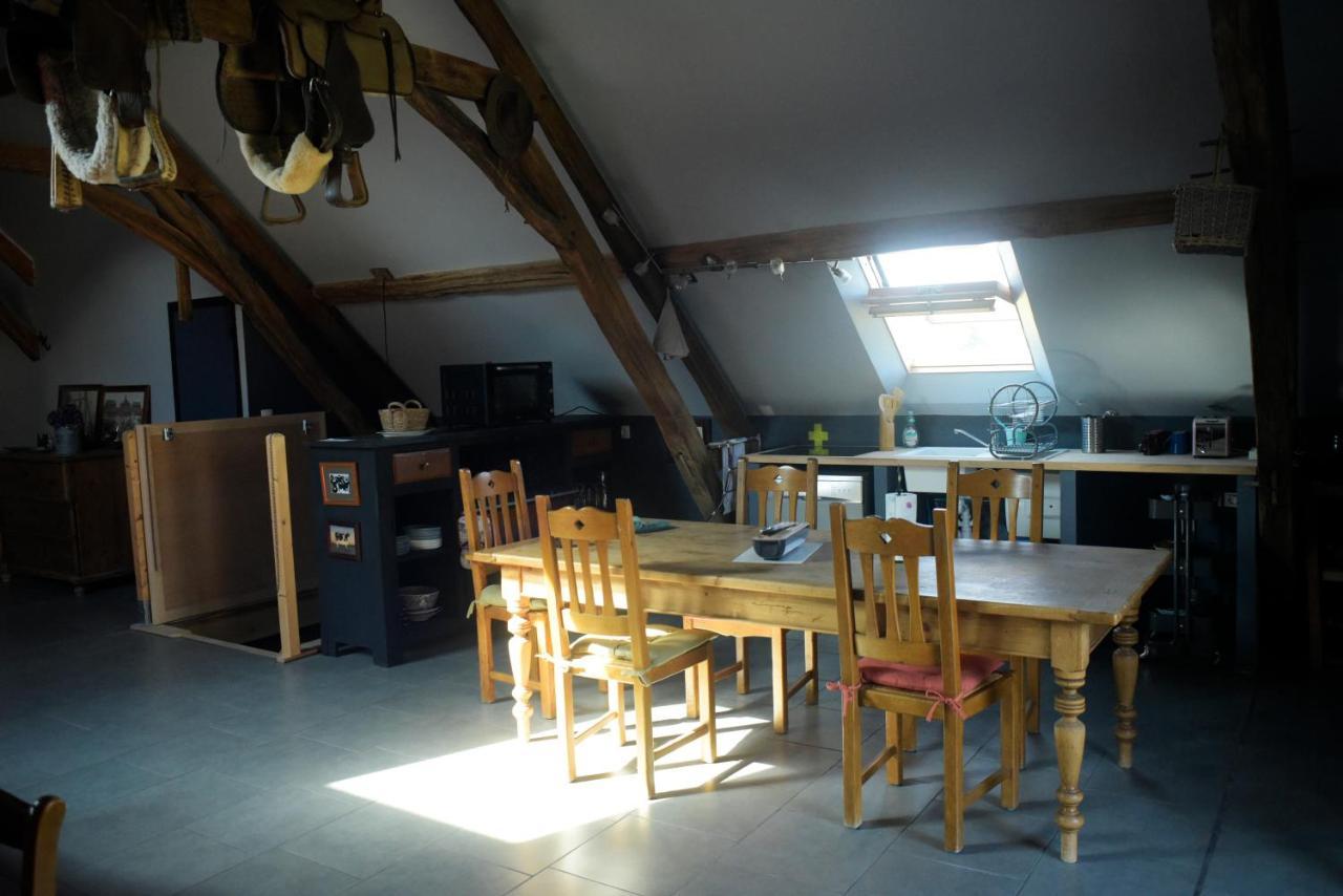 Gite Familial La Tabarderie Courcelles-de-Touraine Bagian luar foto